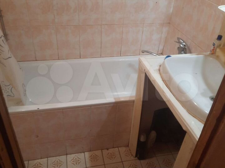 2-к. квартира, 53,3 м², 1/5 эт.