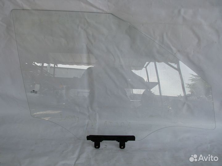 Hyundai Creta Стекло двери переднее правое