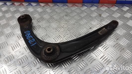 Рычаг передний нижний левый peugeot 308 1 (OBE21O5