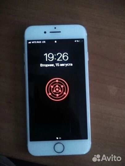 Телефон iPhone 7 32g