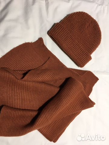 Большой из шерсти шарф и шапка Pull&Bear