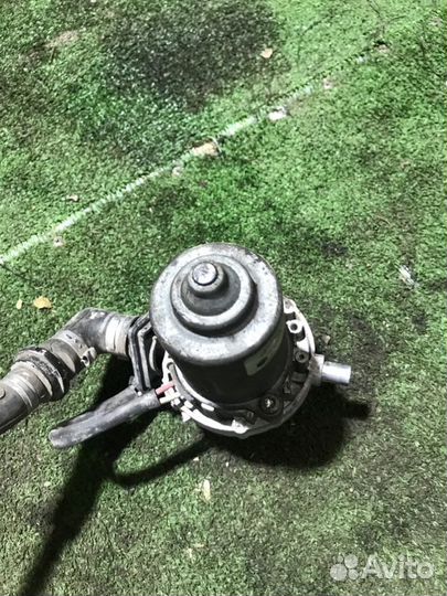 Электро вакуумный насос тормозной системы Audi A8