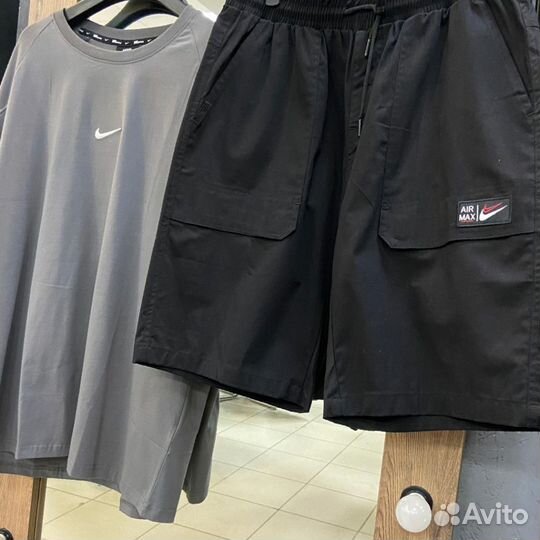 Мужские шорты и футболка Nike