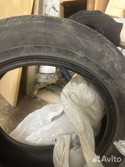 Kumho 846 215/60 R17