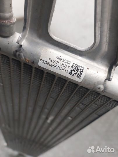 Радиатор масляный Chevrolet Trailblazer, 2021