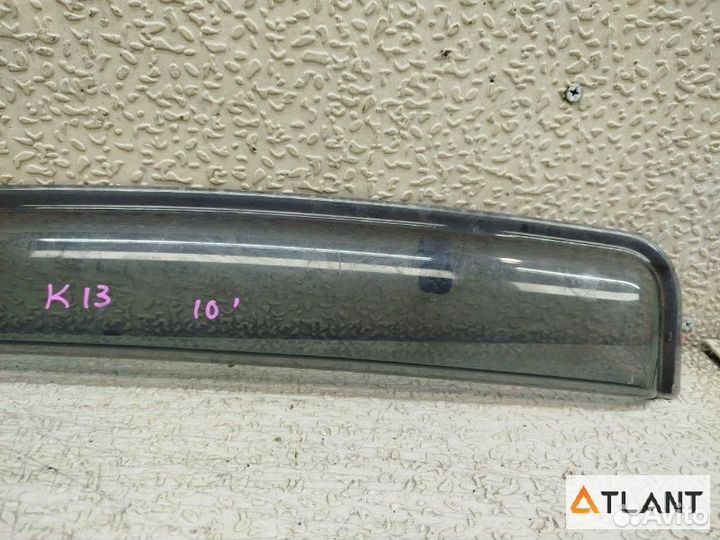 Ветровик задний правый nissan march