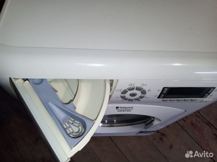 Hotpoint Ariston 7кг с Сушкой инверторная италия