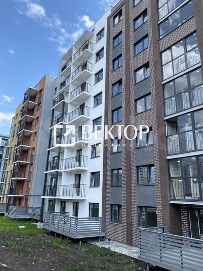 2-к. квартира, 52 м², 4/8 эт.