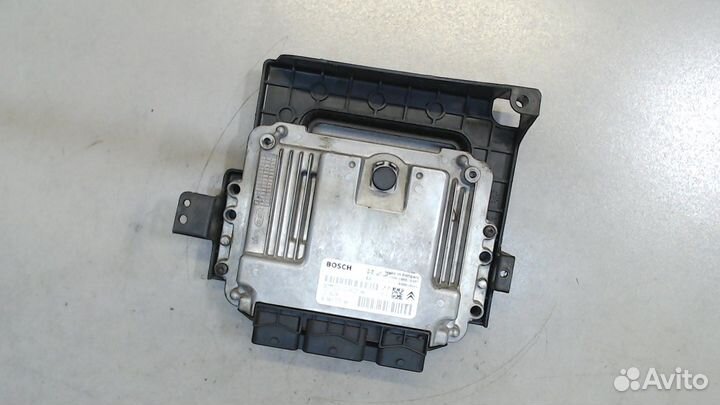 Блок управления двигателем Jeep Grand Cherokee, 20