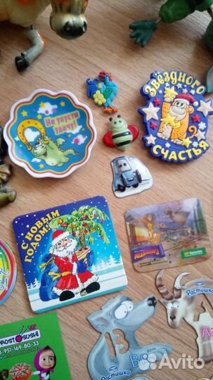 Магнитики разные на холодильник