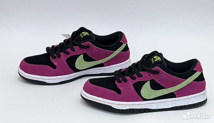 Nike Dunk Low Terra Red Plum