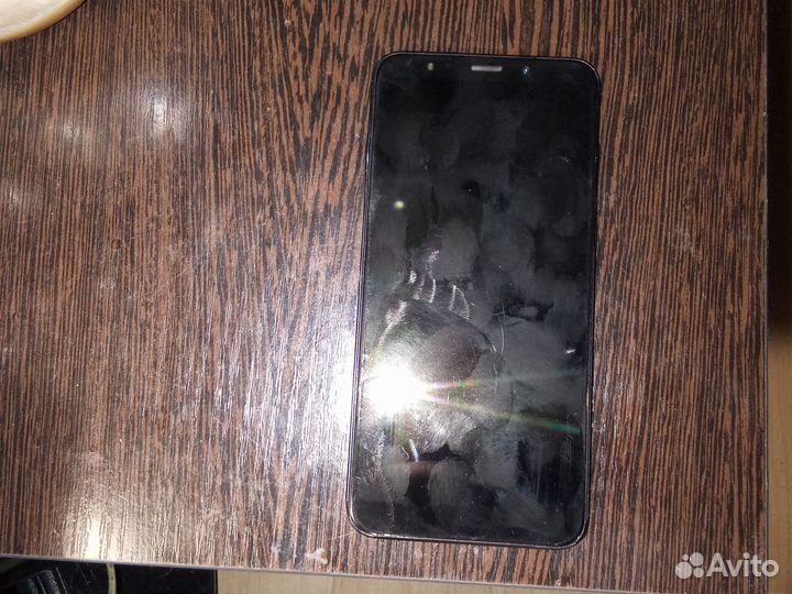 Xiaomi Redmi 5 Plus, 3/32 ГБ