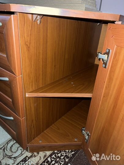 Комод и Зеркало