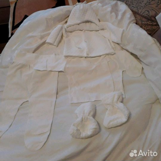 Демисезонный комплект на выписку