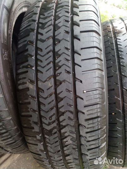 Michelin Agilis 215/60 R17C