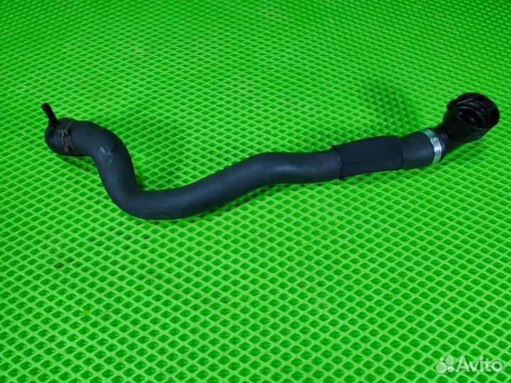 Патрубок системы охлаждения Vag 1.8 tsi