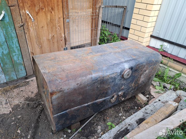 Топливный бак