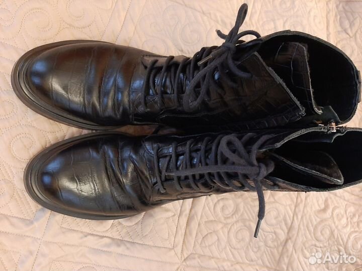 Ботинки женские 40