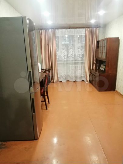 3-к. квартира, 56 м², 1/5 эт.