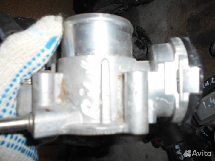 Заслонка дроссельная электрическая KIA RIO 2011