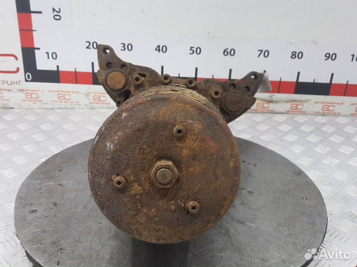 Суппорт задний левый для Renault Midlum 7421471917