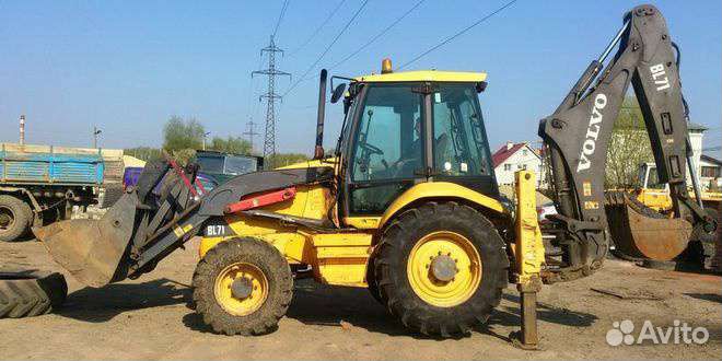 Машинист экскаватора погрузчика