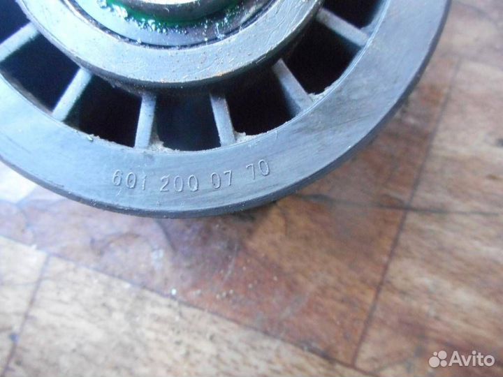 Ролик приводного ремня Mercedes Benz W140 1991-19