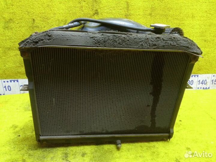 Радиатор основной передний Nissan/Mazda/Mitsubishi