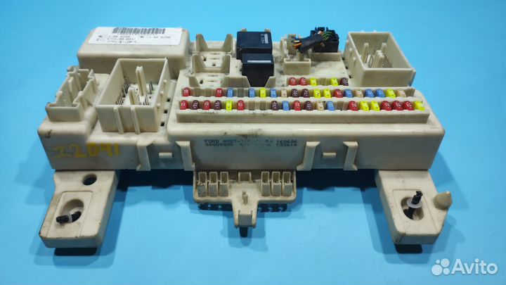 Блок предохранителей салонный для Ford Focus 2