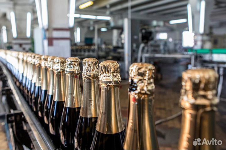 Упаковщик /грузчик/ вахта 15 смен в Москве