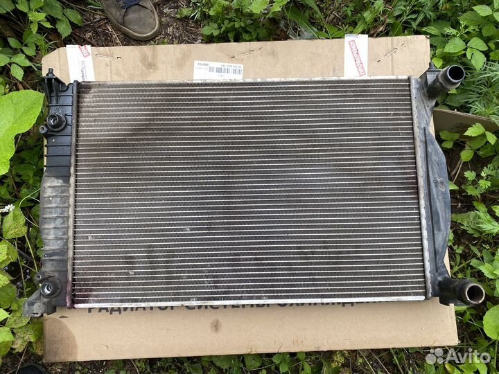 Основной радиатор Audi A4 b6 1.8t amb