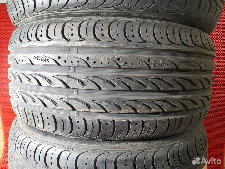 Syron Cross 1 275/45 R19