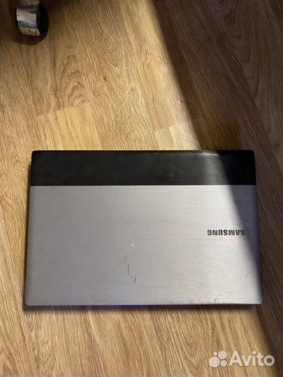 Ноутбук Samsung RV515
