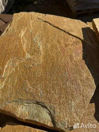 Природный камень