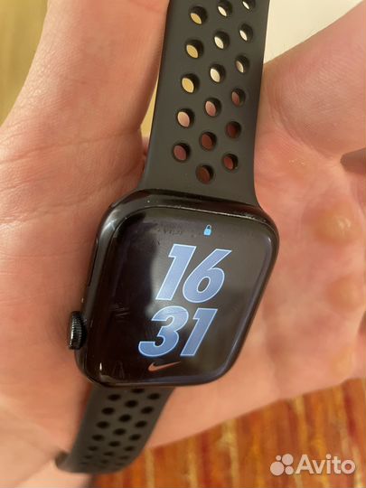 Часы apple watch 7 45 mm nike