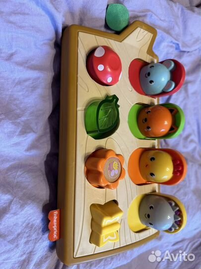 Развивающая игрушка полено прятки Fisher price