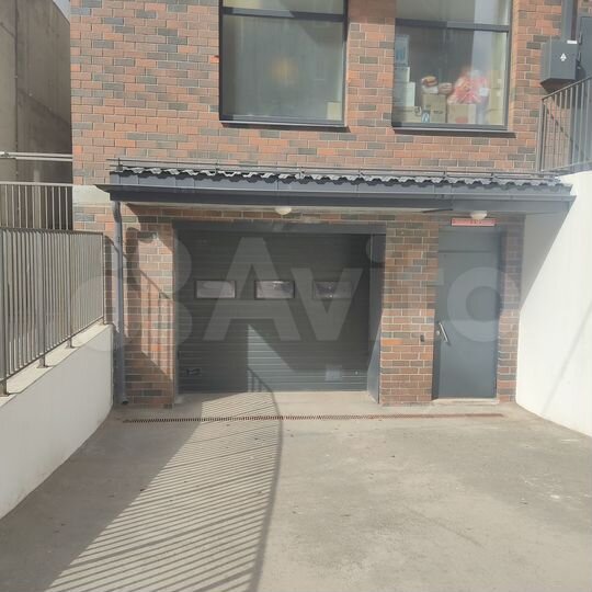 Машиноместо, 15 м²