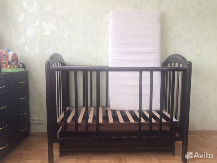 Кроватка