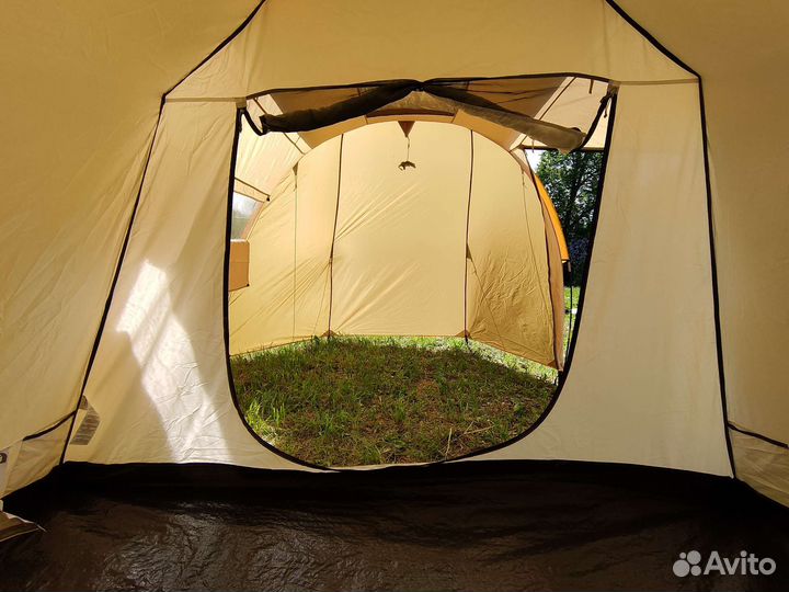 Палатка кемпинговая quechua decathlon T4.1