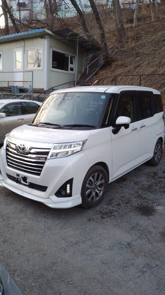 Toyota Roomy: фото владельца