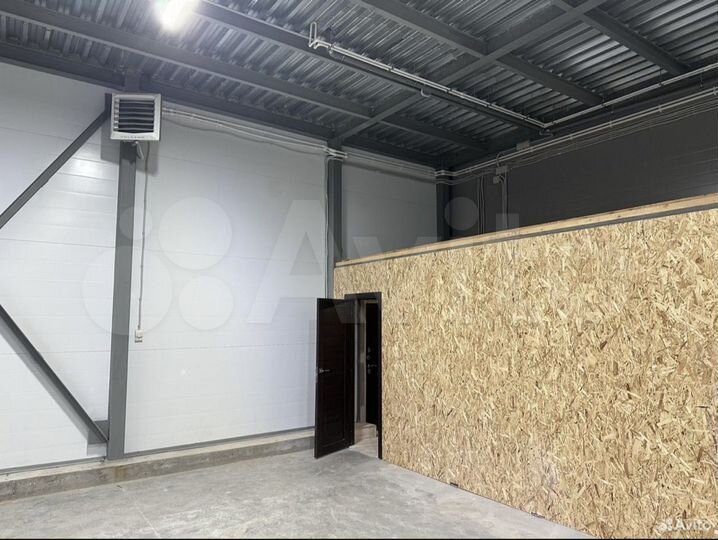 Склад, 490 м²