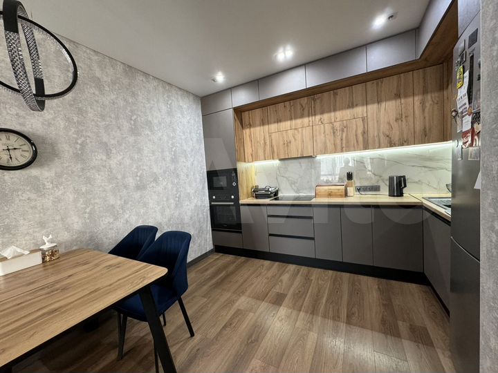 4-к. квартира, 75 м², 13/25 эт.