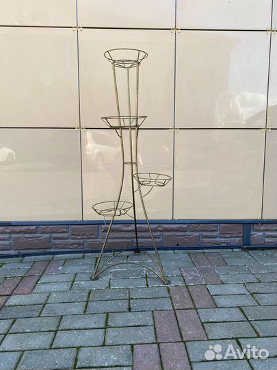 Подставки(стойки) напольные для растений