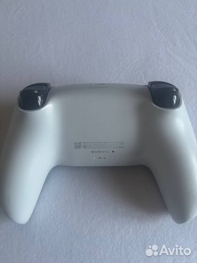 Джойстик на пс 5