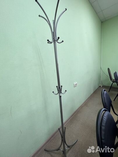 Вешалка напольная