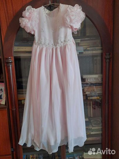 Нарядное платье для девочки