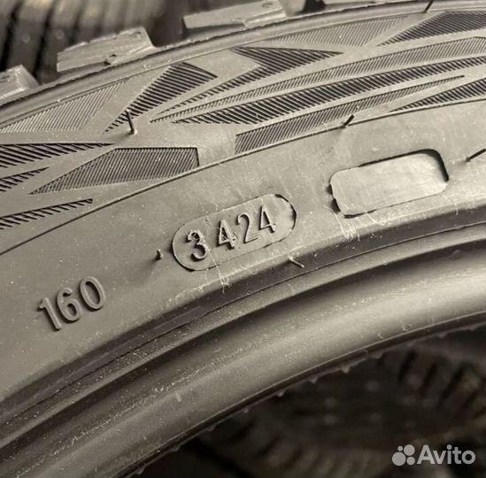 Nokian Tyres Hakkapeliitta 9 SUV 265/40 R21 и 295/35 R21 107T
