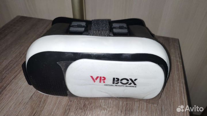Виртуальные 3D очки VR BOX + пульт