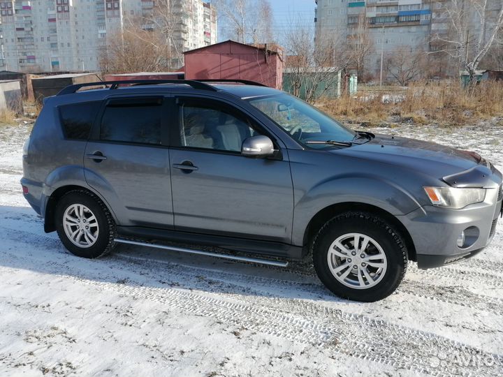 Mitsubishi Outlander 2.0 CVT, 2011, 223 717 км