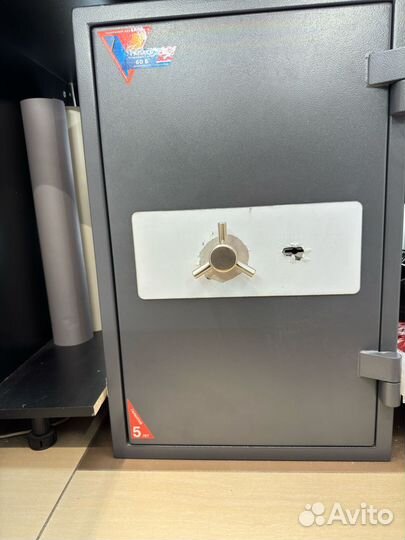 Сейф Valberg 67T